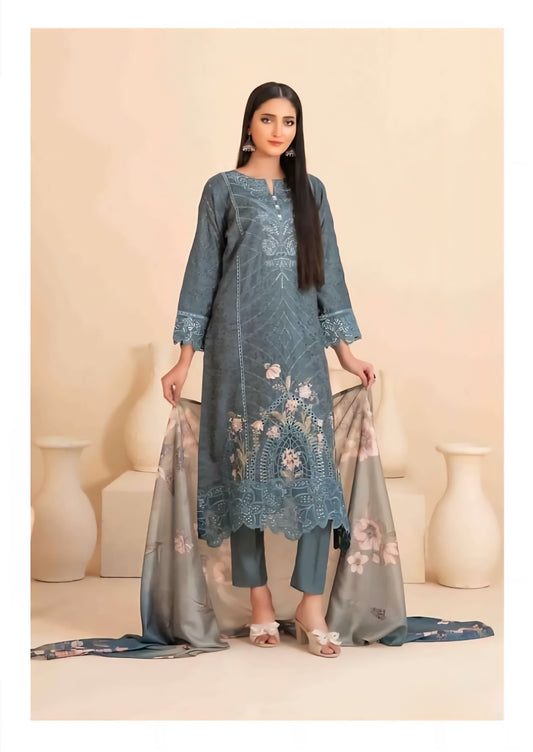 From Comfort to Charm
This printed cotton suit brings you breathable luxury with a traditional twist.