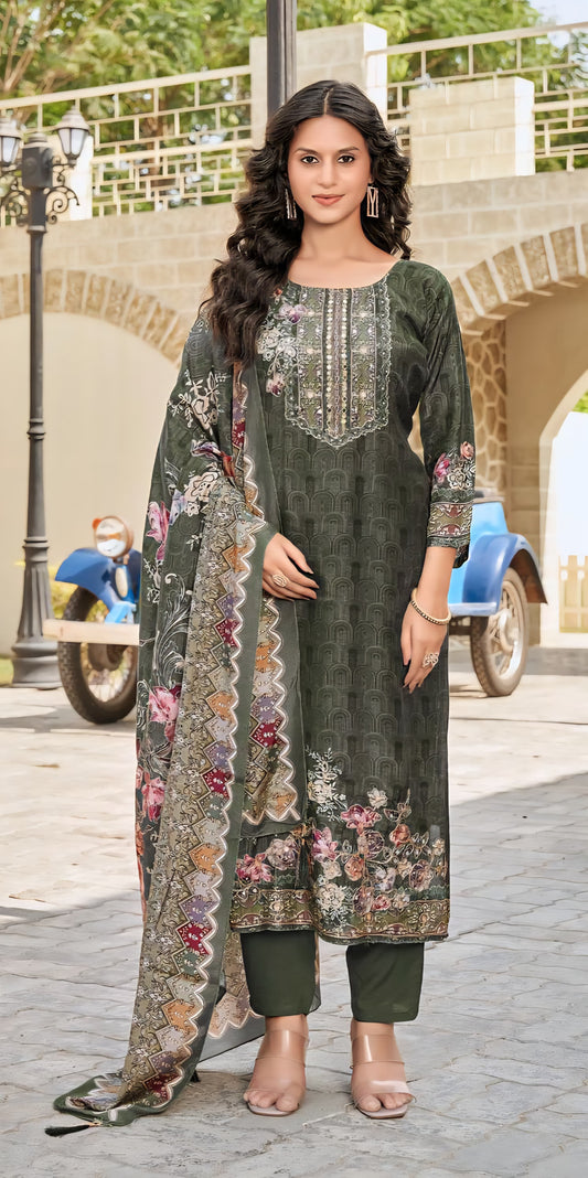 Tailored Luxury, Your Way
Unstitched beauty in digital prints and artisanal touches – design your own look in pure viscose.