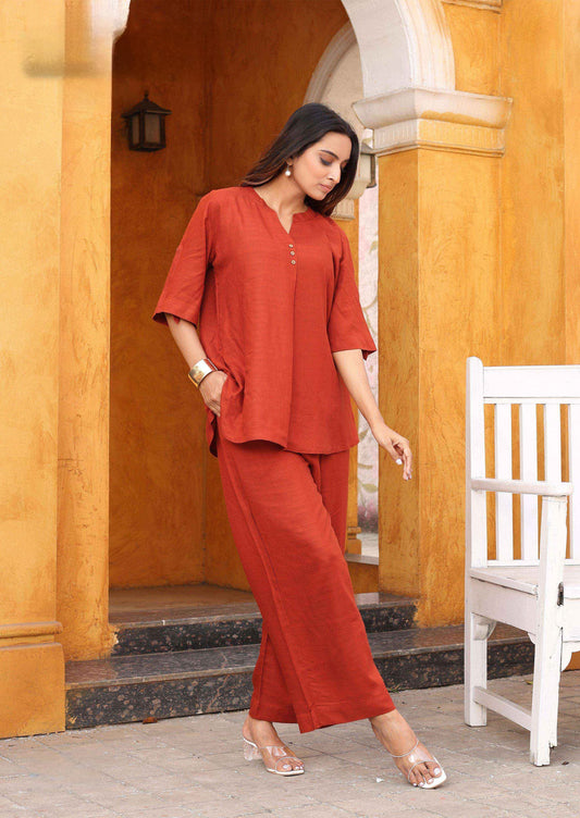 Chic & Comfy, Always
Rayon flex that moves with you — this co-ord set is your everyday go-to.