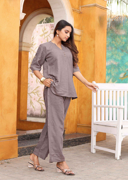 Easy Fit, Elevated Look
Co-ords that blend minimalism with maximum comfort — your wardrobe just got an upgrade.