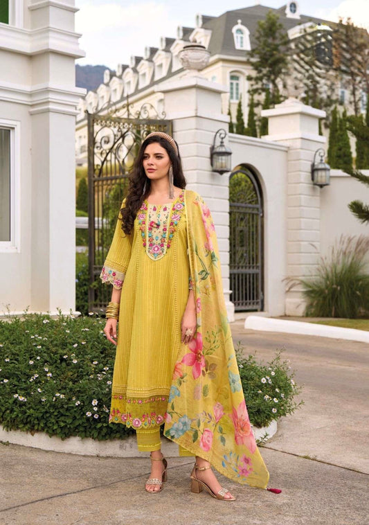 Distinctive pieces created for moments that call for something truly special.